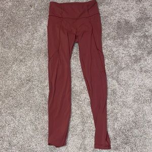 athletes stash pocket leggings